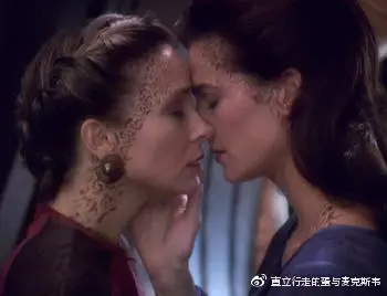 一句话总结 Dax 的性别